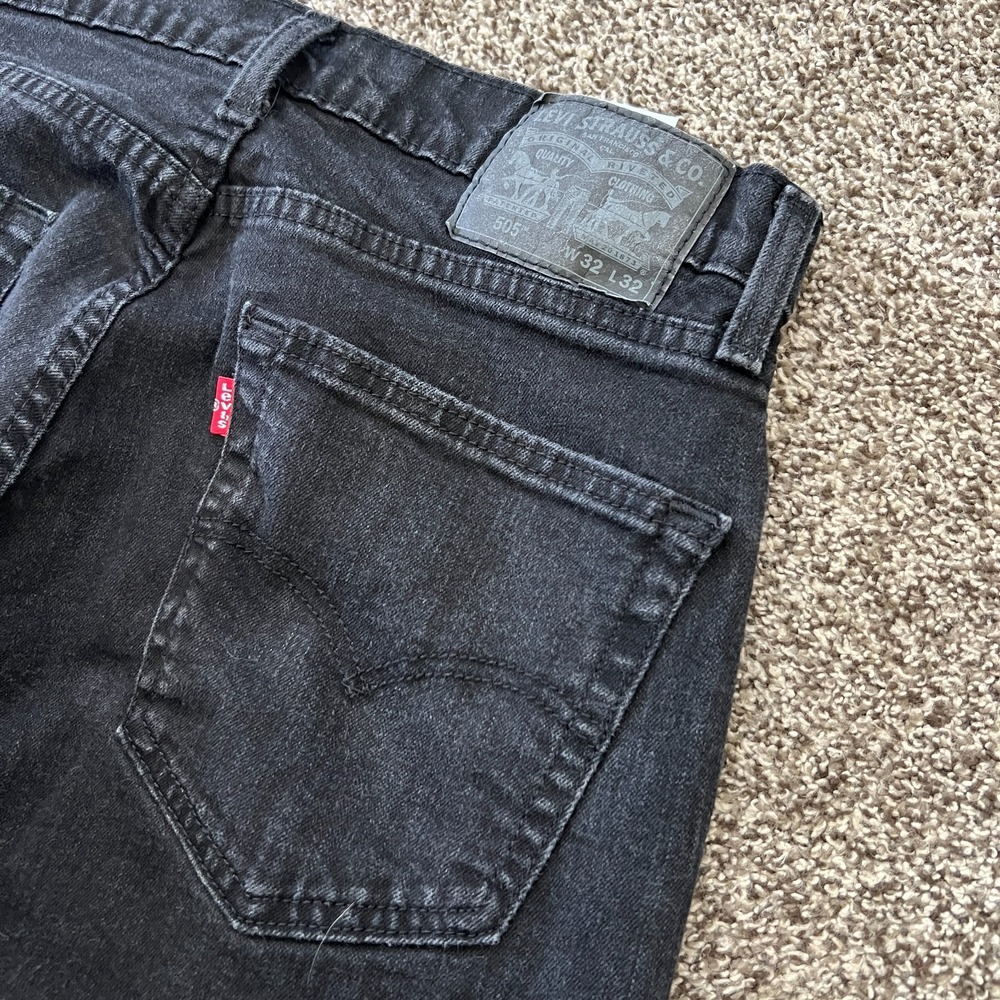 Levi's 505 Mid Rise Regular Fit Straight Leg Jeans Black Size 32x32 Classic USA